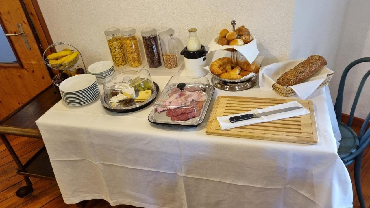 자메단 Weisses Kreuz - Crusch Alva B&B 외부 사진