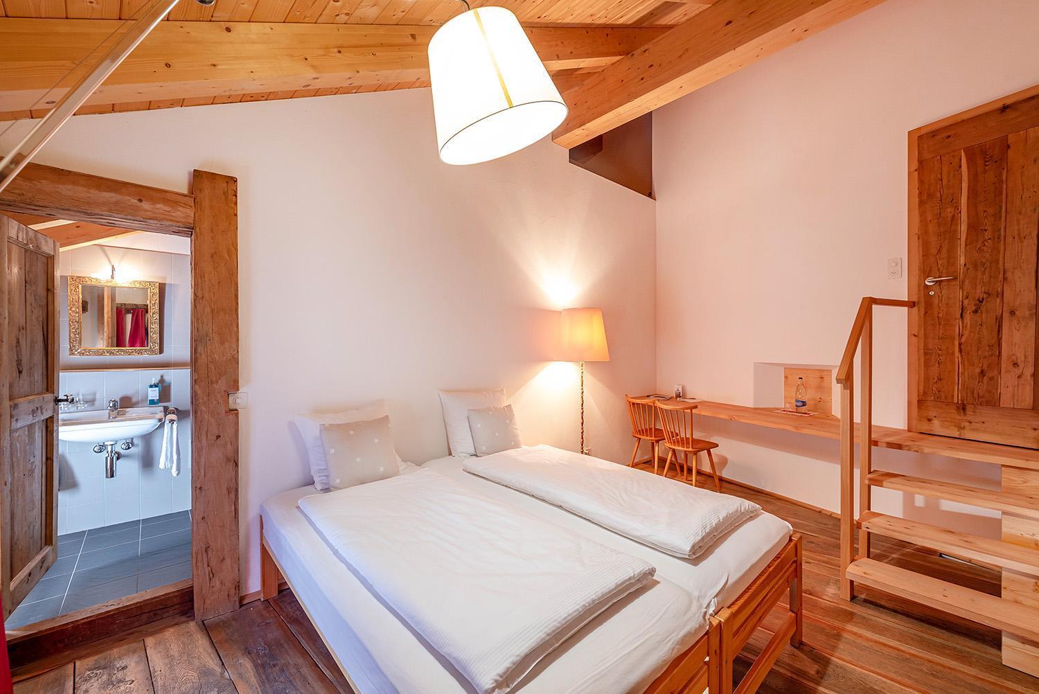 자메단 Weisses Kreuz - Crusch Alva B&B 외부 사진